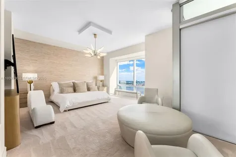 1425 Brickell Avenue Miami FL 33131
