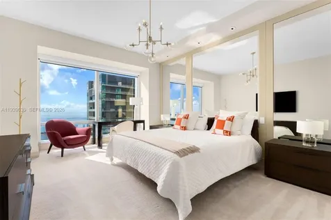 1425 Brickell Avenue Miami FL 33131