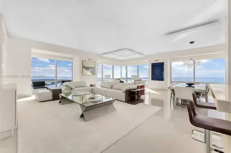 1425 Brickell Avenue Miami FL 33131