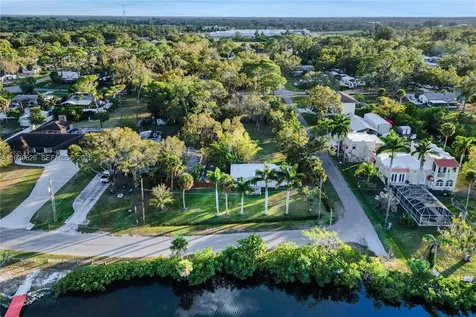 302 5th Street SW Other City - In The State Of Florida FL 33570