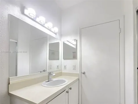 2331 NW 96th Terrace Pembroke Pines FL 33024