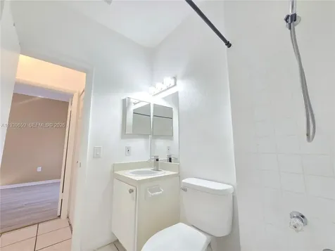 2331 NW 96th Terrace Pembroke Pines FL 33024