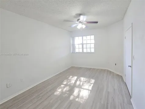 2331 NW 96th Terrace Pembroke Pines FL 33024