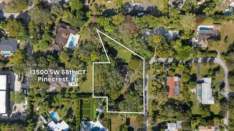 13500 SW 68th Court Pinecrest FL 33156