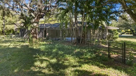 13500 SW 68th Court Pinecrest FL 33156