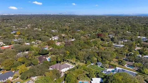 13500 SW 68th Court Pinecrest FL 33156