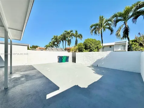 11240 SW 33rd Cir Place Miami FL 33165