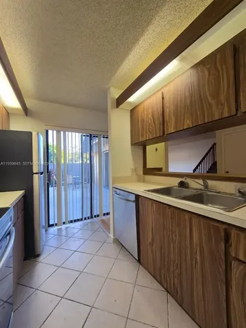 629 6th Way West Palm Beach FL 33407