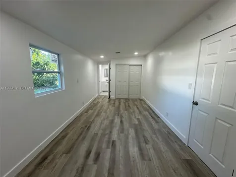 1521 NE 43rd Court Pompano Beach FL 33064