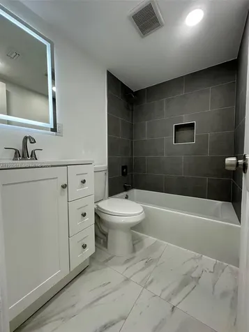 1521 NE 43rd Court Pompano Beach FL 33064