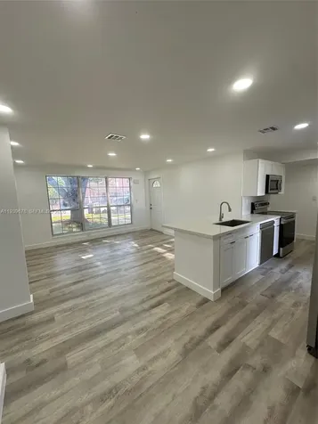 1521 NE 43rd Court Pompano Beach FL 33064