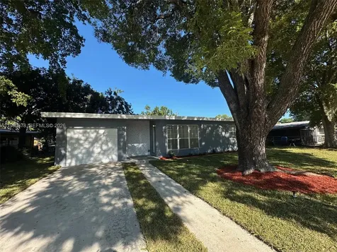1521 NE 43rd Court Pompano Beach FL 33064