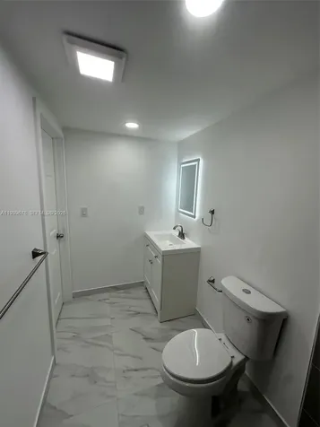 1521 NE 43rd Court Pompano Beach FL 33064