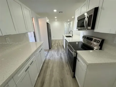 1521 NE 43rd Court Pompano Beach FL 33064