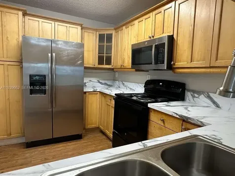 3400 Foxcroft Road Miramar FL 33025