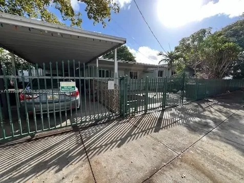 501 E 8th Street Hialeah FL 33010