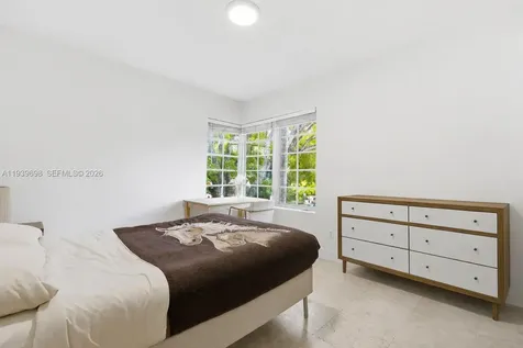 1045 Lenox Avenue Miami Beach FL 33139