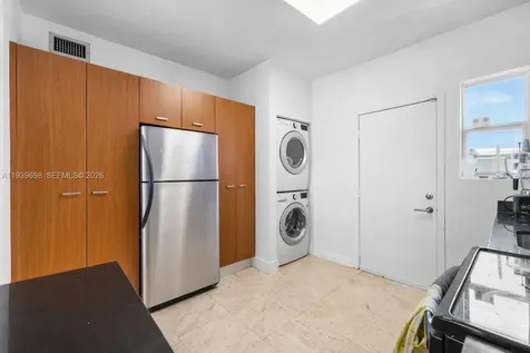1045 Lenox Avenue Miami Beach FL 33139
