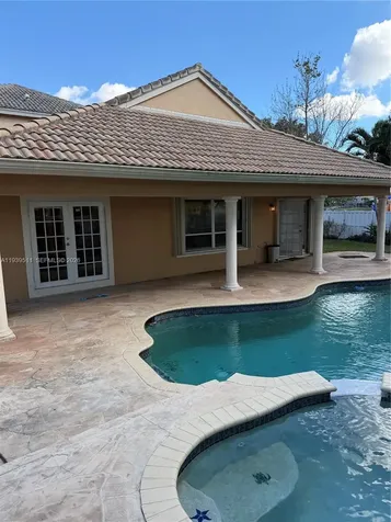 1552 NW 135th Avenue Pembroke Pines FL 33028