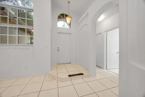 18322 SW 94th Court Palmetto Bay FL 33157