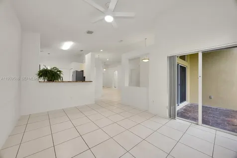 18322 SW 94th Court Palmetto Bay FL 33157