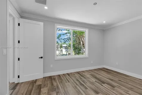 68 Coral Way Key Largo FL 33037