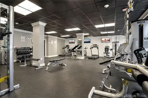 1865 79th St Causeway North Bay Village FL 33141