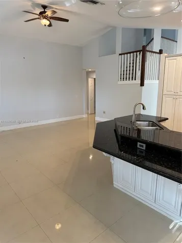 1552 NW 135th Avenue Pembroke Pines FL 33028