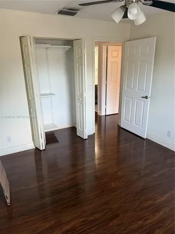 1552 NW 135th Avenue Pembroke Pines FL 33028