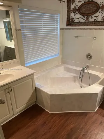 1552 NW 135th Avenue Pembroke Pines FL 33028