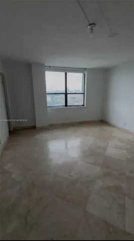 1800 Collins Avenue Miami Beach FL 33139