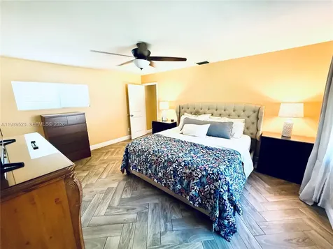 2980 SW 82nd Way Davie FL 33328
