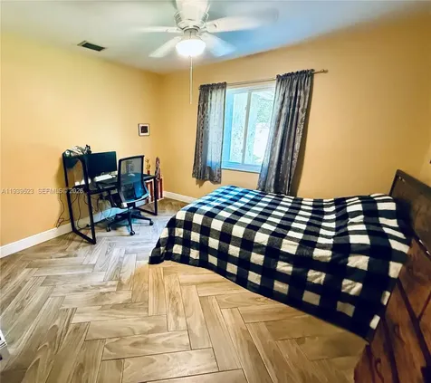 2980 SW 82nd Way Davie FL 33328