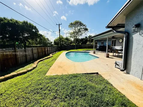 2980 SW 82nd Way Davie FL 33328