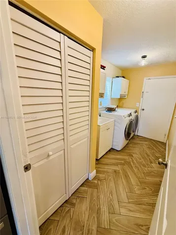 2980 SW 82nd Way Davie FL 33328