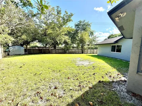 2980 SW 82nd Way Davie FL 33328