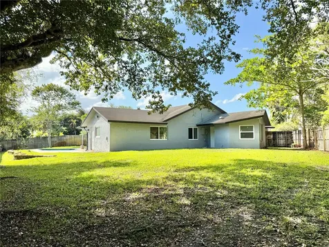 2980 SW 82nd Way Davie FL 33328