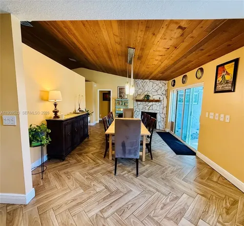 2980 SW 82nd Way Davie FL 33328