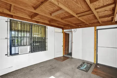 1050 NE 153rd Terrace North Miami Beach FL 33162