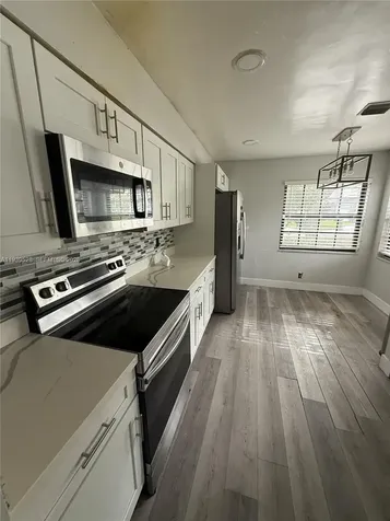 8423 NW 78th Court Tamarac FL 33321