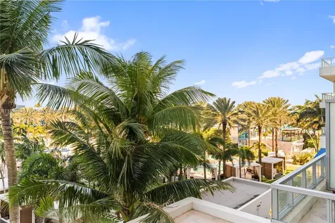 4391 Collins Avenue Miami Beach FL 33140