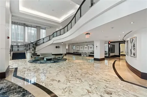 4391 Collins Avenue Miami Beach FL 33140
