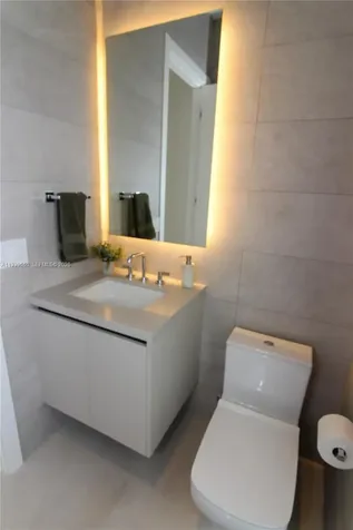 3540 Oak Avenue Miami FL 33133