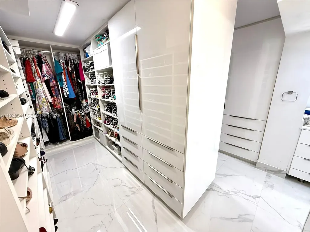 1201 S Ocean Drive Hollywood FL 33019