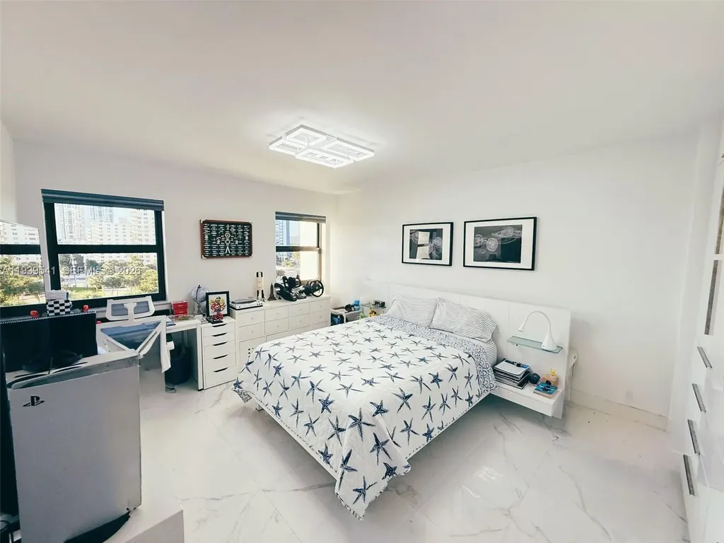 1201 S Ocean Drive Hollywood FL 33019