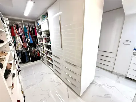 1201 S Ocean Drive Hollywood FL 33019