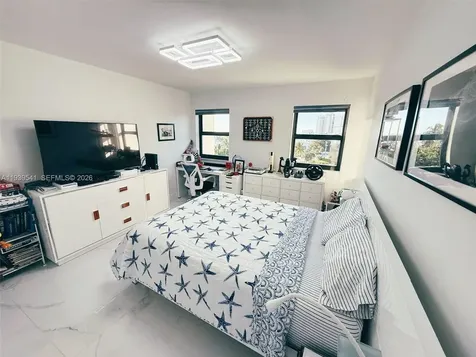 1201 S Ocean Drive Hollywood FL 33019