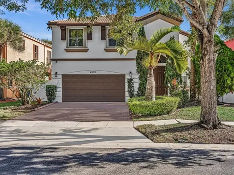 4939 SW 164th Avenue Miramar FL 33027