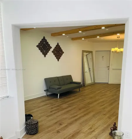 18740 NE 18th Avenue Miami FL 33179