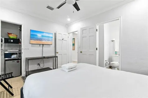 5841 SW 58th Terrace South Miami FL 33143